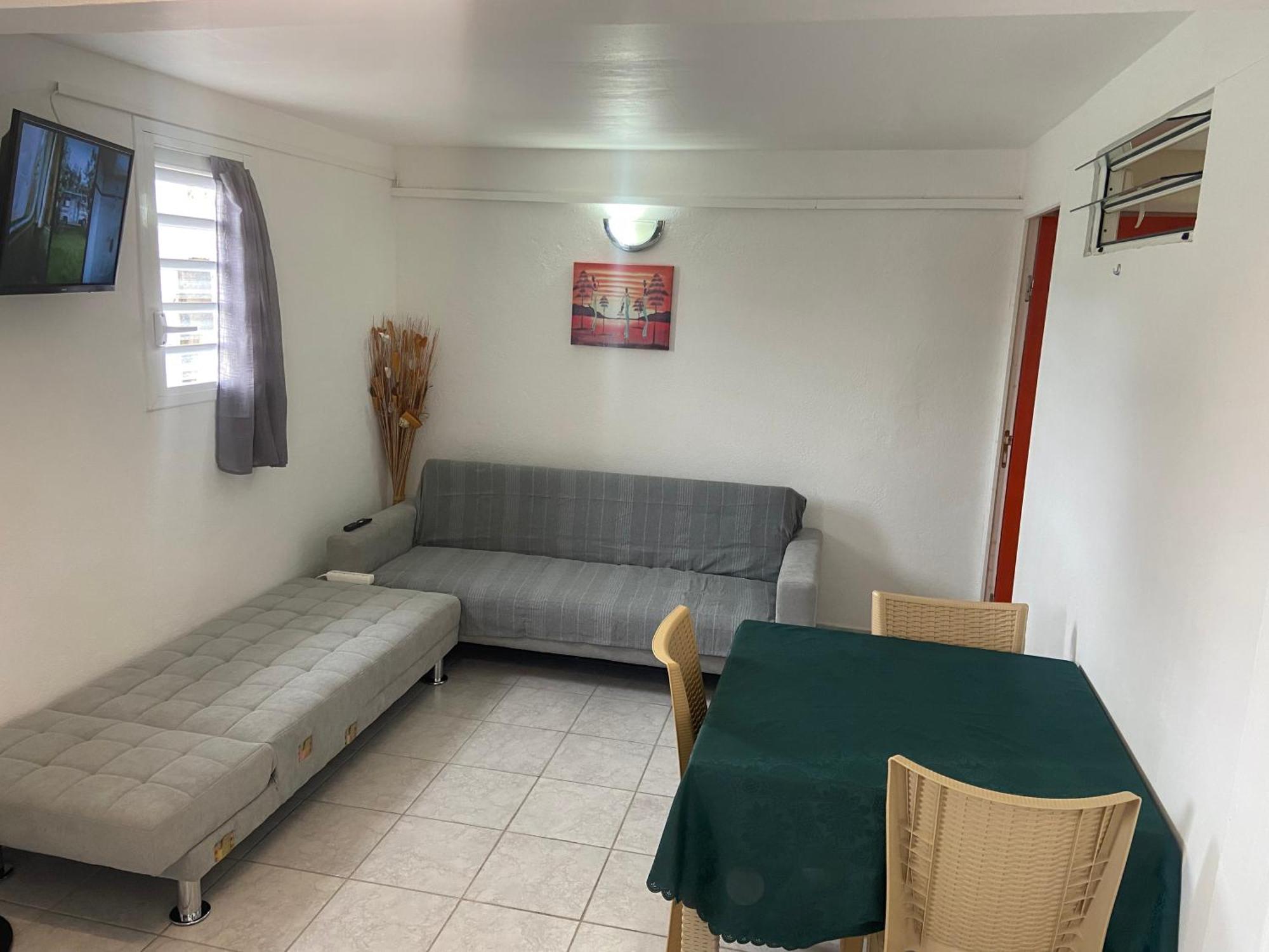 Logement De 40M2 Avec Terrasse, Moderne Et Equipe Petit-Canal Eksteriør bilde