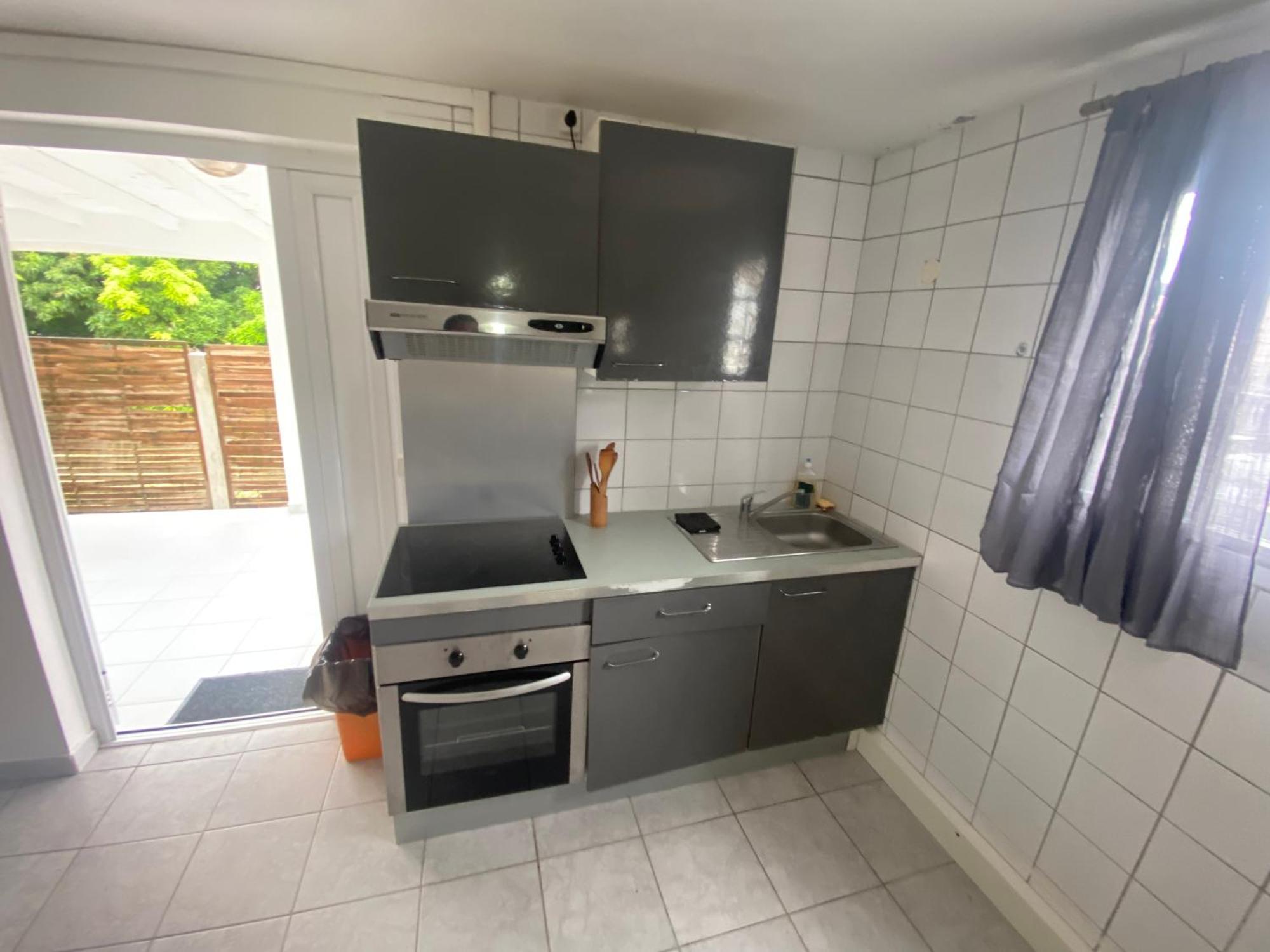 Logement De 40M2 Avec Terrasse, Moderne Et Equipe Petit-Canal Eksteriør bilde